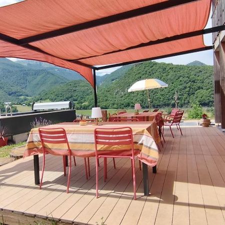 Maison D'Hotes Le Shorten Heches Esterno foto
